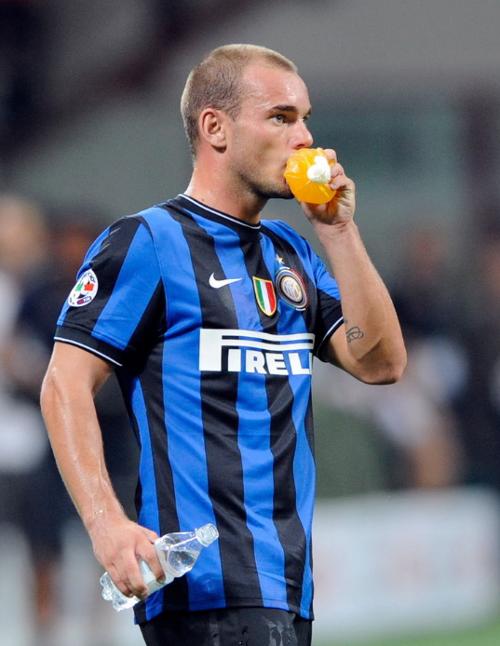 即插即用！塞斯·库里首秀收获14分，命中率高达85.7%（无缝融入！塞斯·库里首秀砍下14分，投篮命中率85.7%）