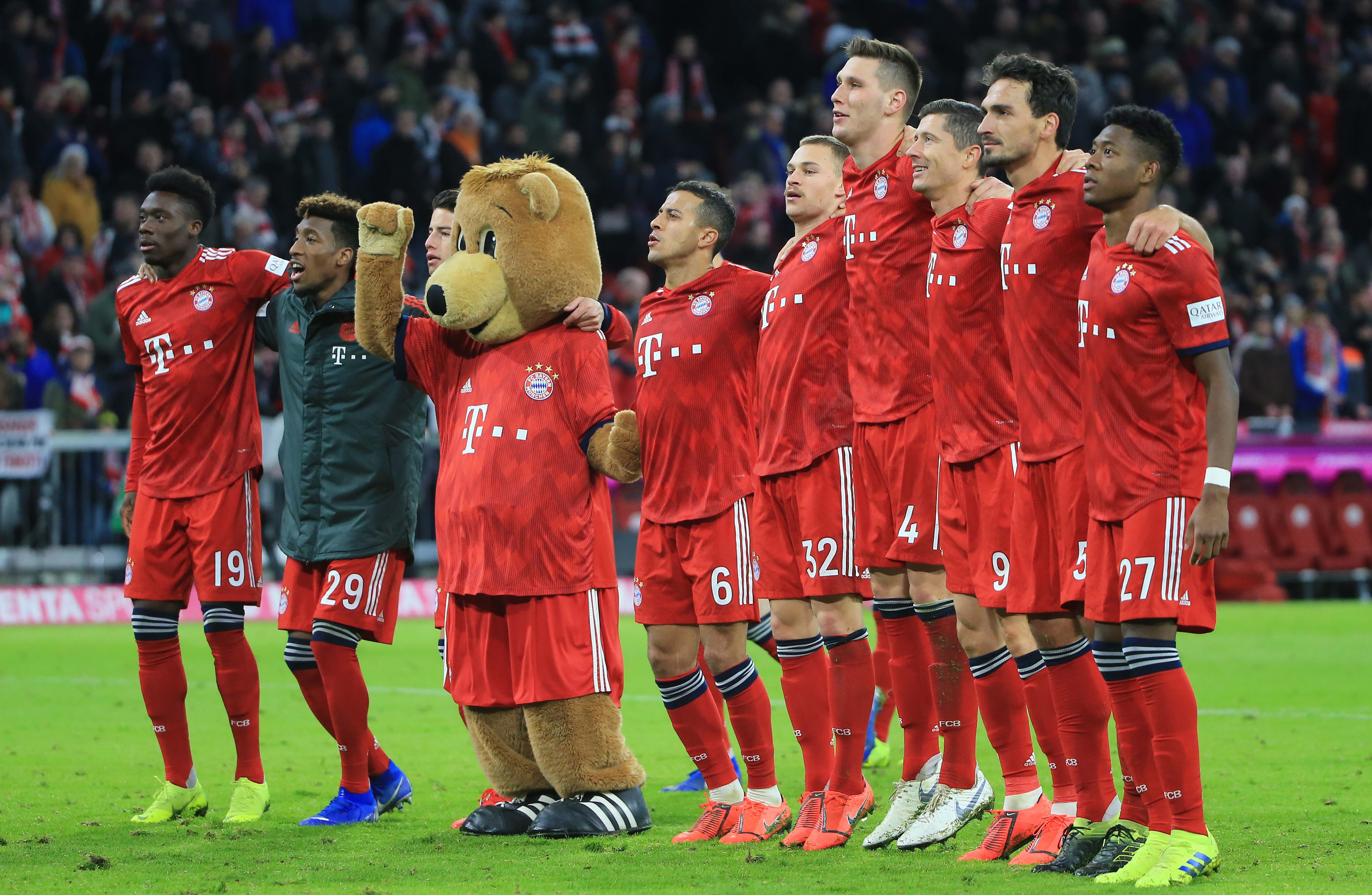 懂球帝12周年120大瞬间1／8决赛：重磅来袭，谁将通往八强？（懂球帝12周年120大瞬间16强赛燃战开启：谁能挺进八强？）