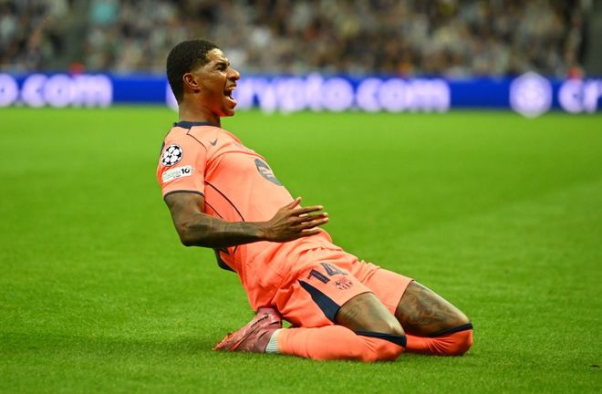 马竞公布本轮联赛大名单：格列兹曼、阿尔瓦雷斯在列，巴埃纳缺阵（马竞发布本轮名单：格列兹曼、阿尔瓦雷斯入选，巴埃纳无缘出战）