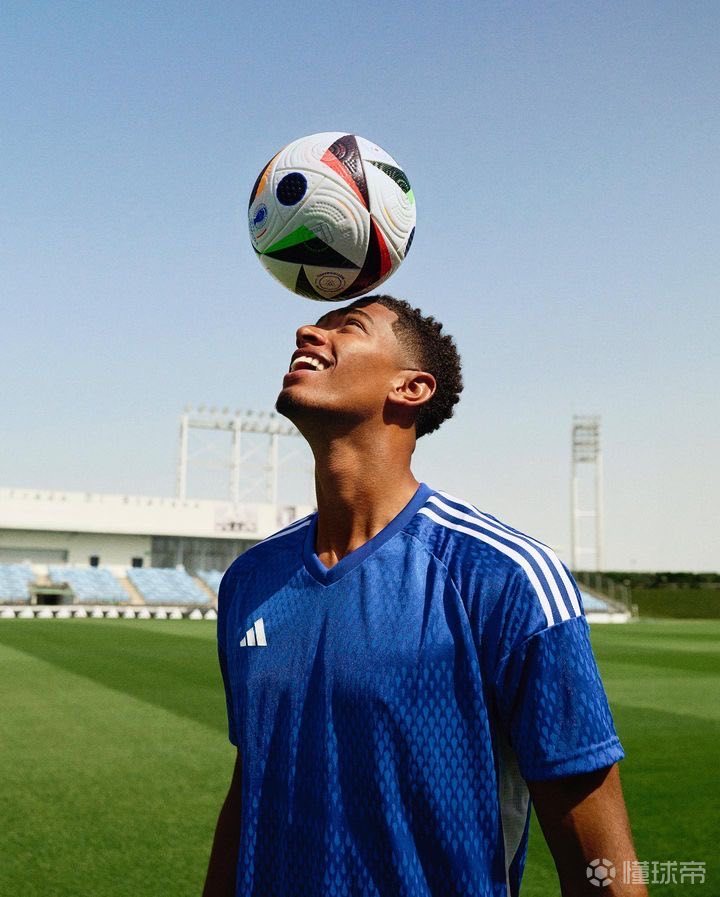 亚特兰大2-1逆转切尔西，德凯特拉雷传射，斯卡马卡建功（德凯特拉雷传射、斯卡马卡破门，亚特兰大2-1逆转切尔西）